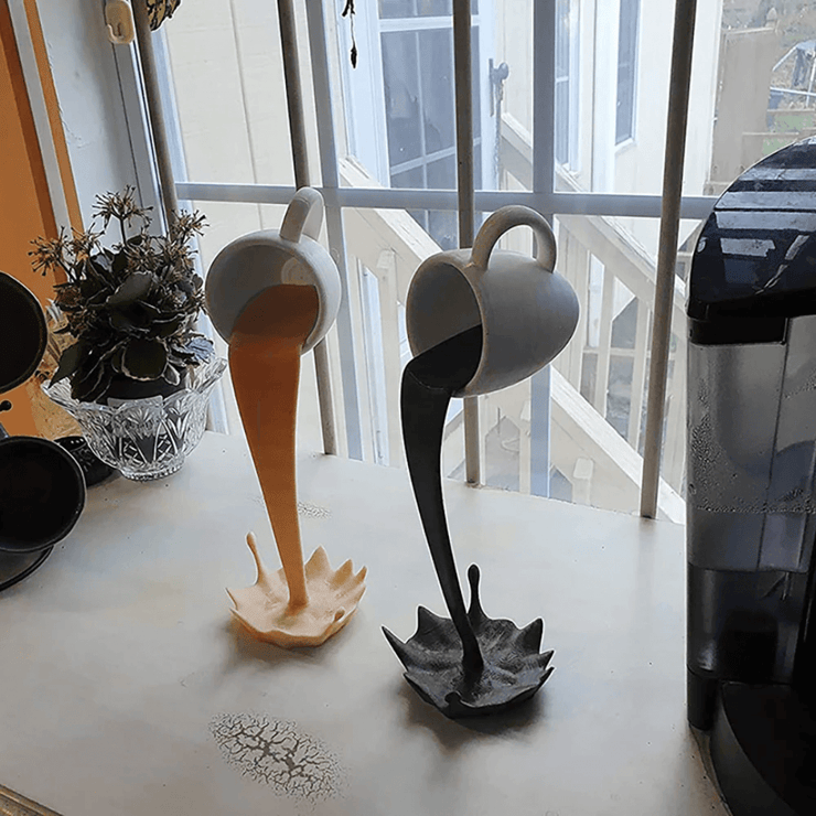 ESCULTURA CAFÉ COM POEMA