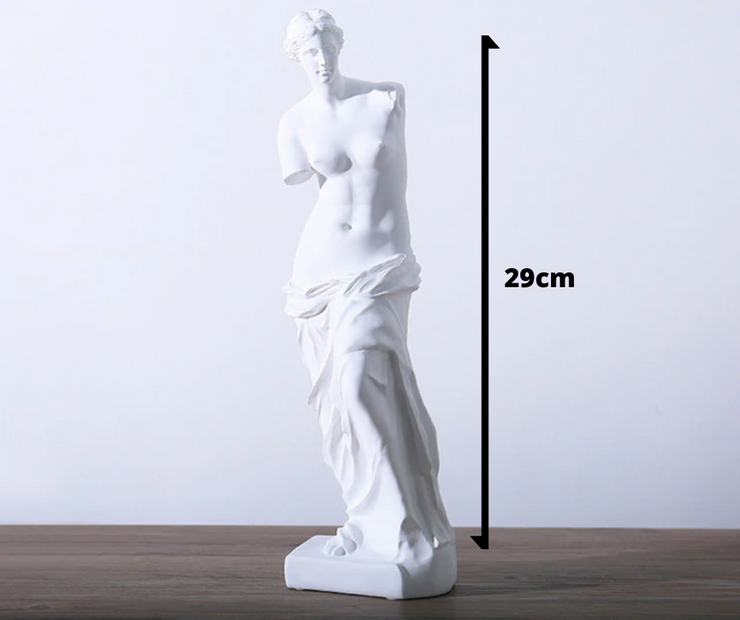 ESTÁTUA "FILHA DO MISTÉRIO"