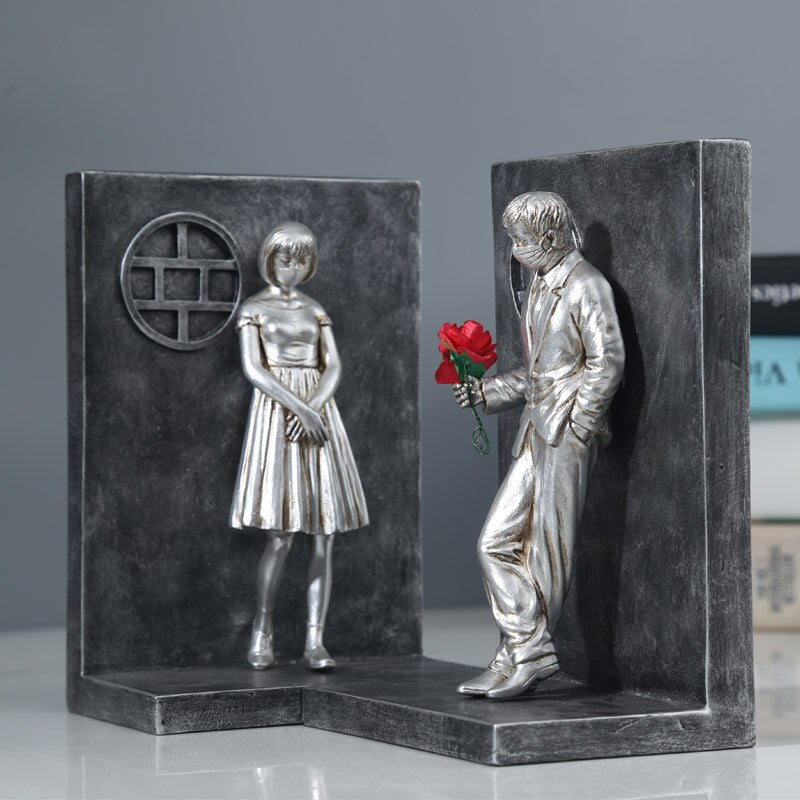 ESCULTURA AMOR DE BANKSY