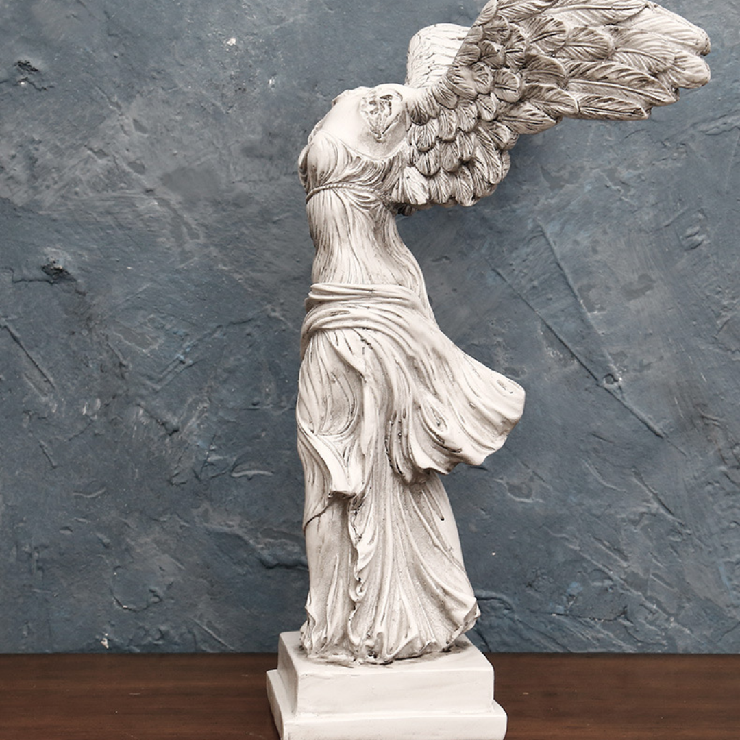 ESCULTURA "VITÓRIA E GLÓRIA"