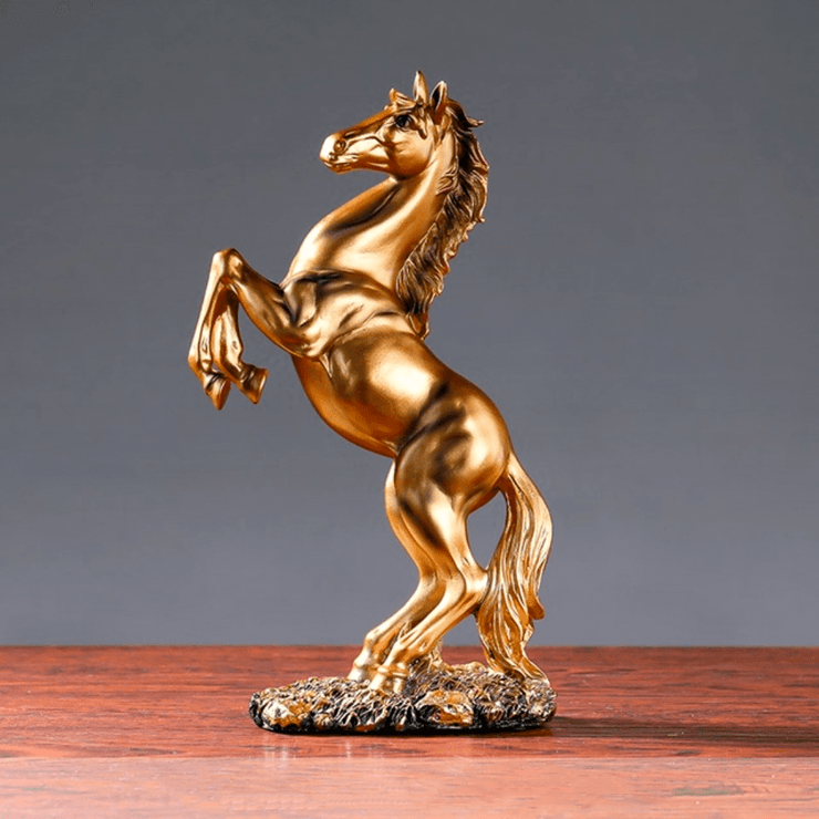 ESCULTURA CAVALO REAL