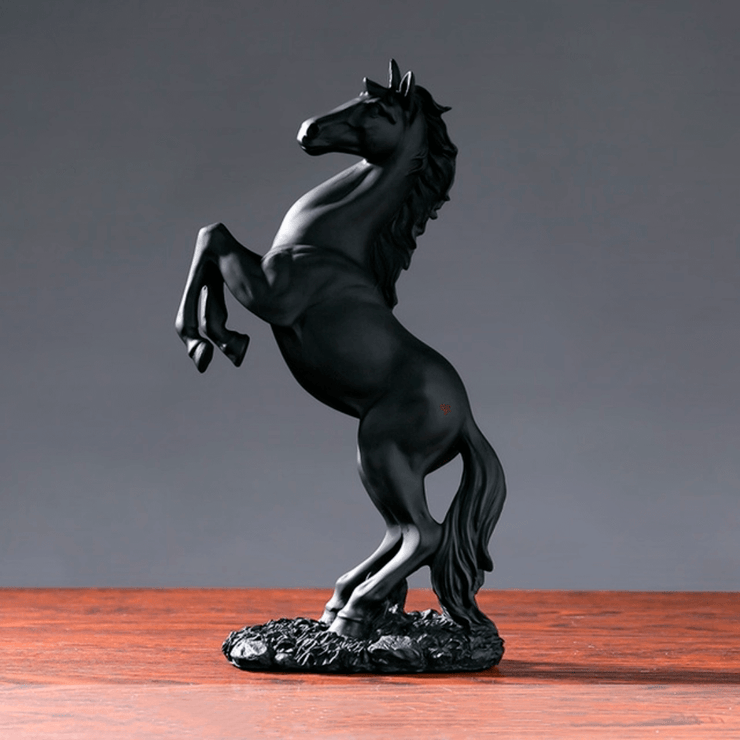 ESCULTURA CAVALO REAL